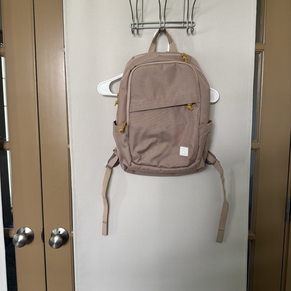 Doterra Tan Beige Convention Backpack Pockets